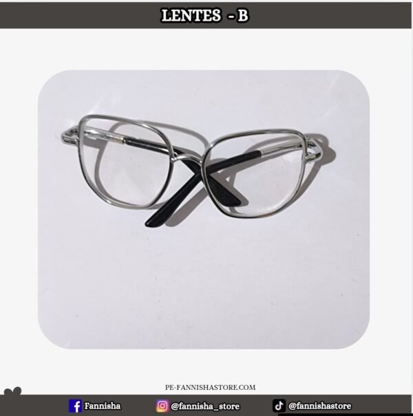 Accesorios para Dolls - Disponible